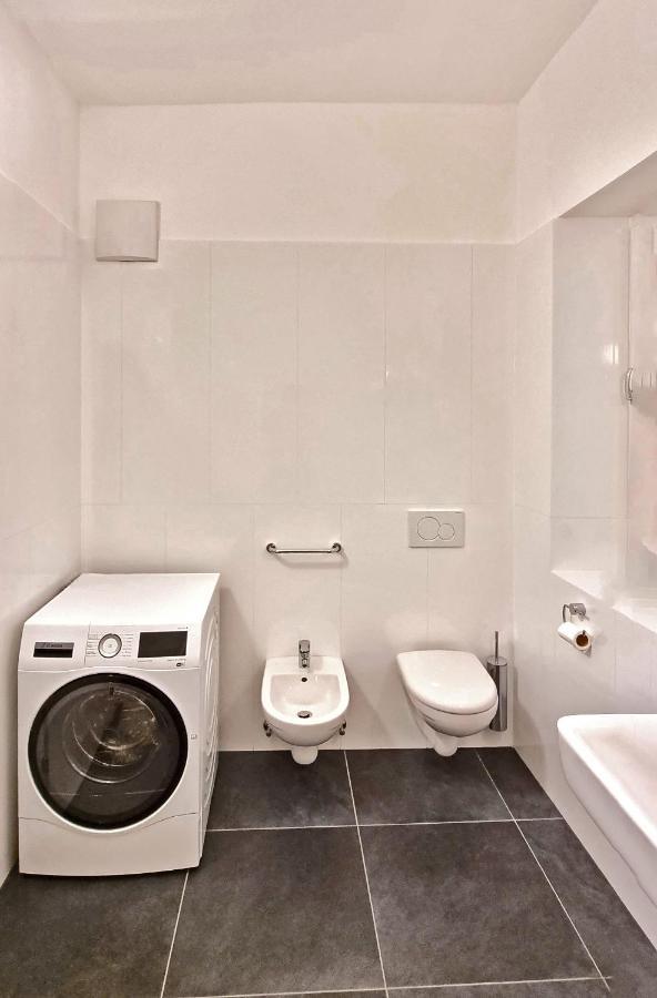 Rosa Apartment With Parking Historic City Center Merano Luaran gambar
